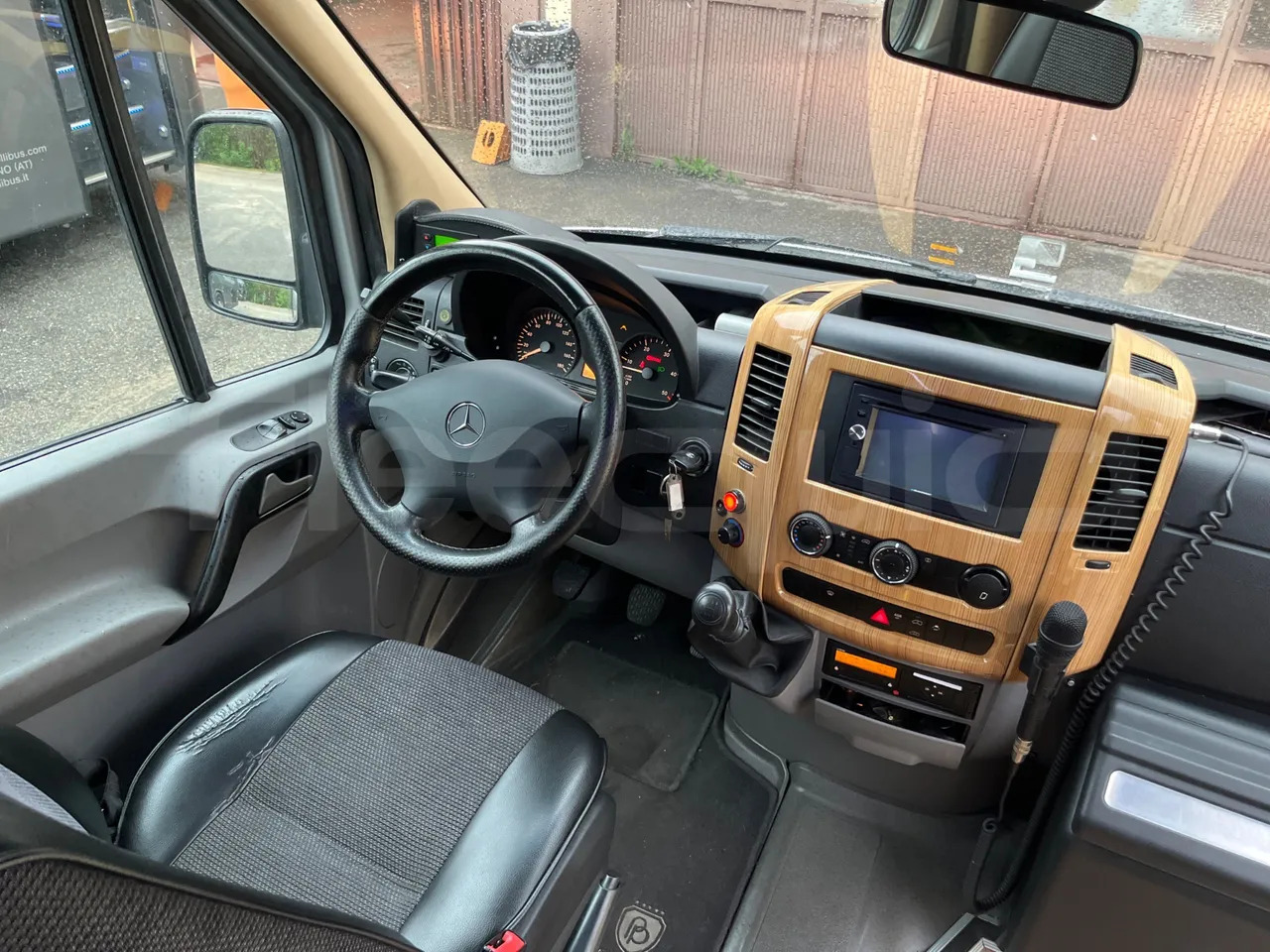 Überlandbus Mercedes-Benz Sprinter: das Bild 19 Überlandbus Mercedes-Benz Sprinter: das Bild 19