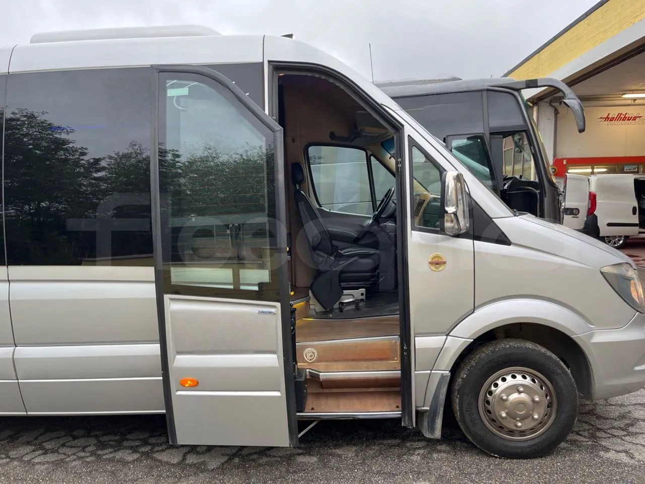 Überlandbus Mercedes-Benz Sprinter: das Bild 15 Überlandbus Mercedes-Benz Sprinter: das Bild 15