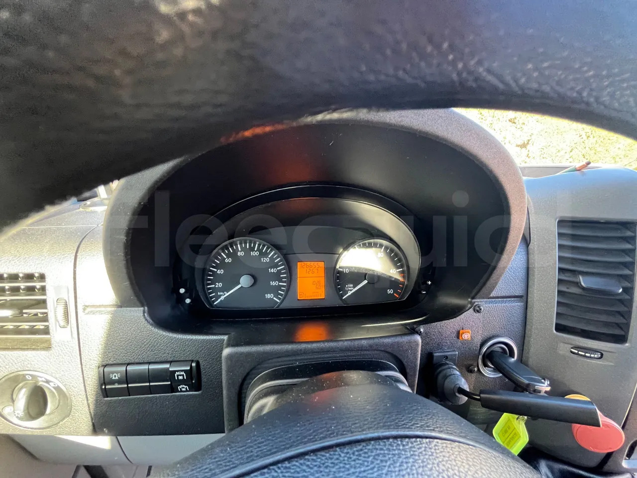 Mercedes-Benz Sprinter - Kleinbus, Personentransporter: das Bild 3 Mercedes-Benz Sprinter - Kleinbus, Personentransporter: das Bild 3