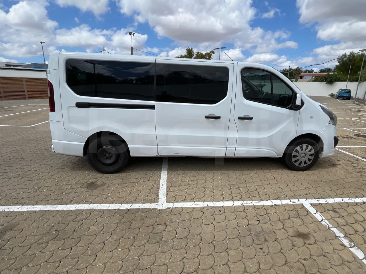 Überlandbus Opel Vivaro - B: das Bild 13 Überlandbus Opel Vivaro - B: das Bild 13