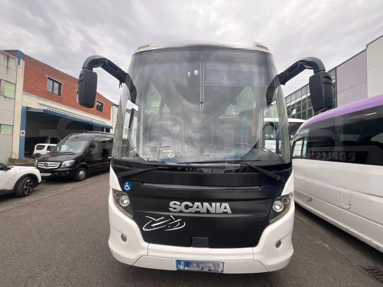 Scania Touring HD - Reisebus: das Bild 2 Scania Touring HD - Reisebus: das Bild 2