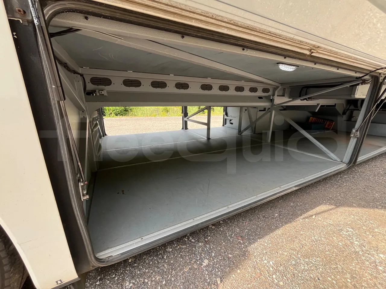 Reisebus Setra S415: das Bild 8