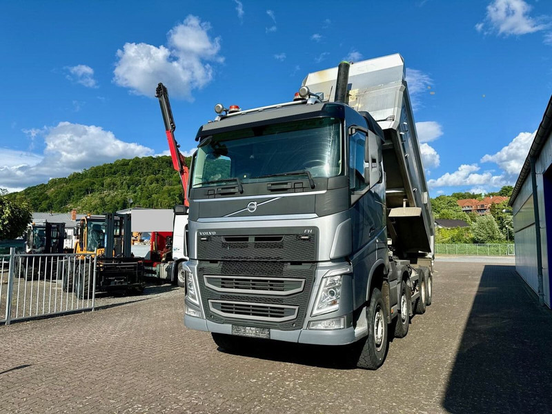 Volvo FH-500 8x4 Retarder Hinterkipper Hydraulische Heckklappe - Kipper: das Bild 2 Volvo FH-500 8x4 Retarder Hinterkipper Hydraulische Heckklappe - Kipper: das Bild 2