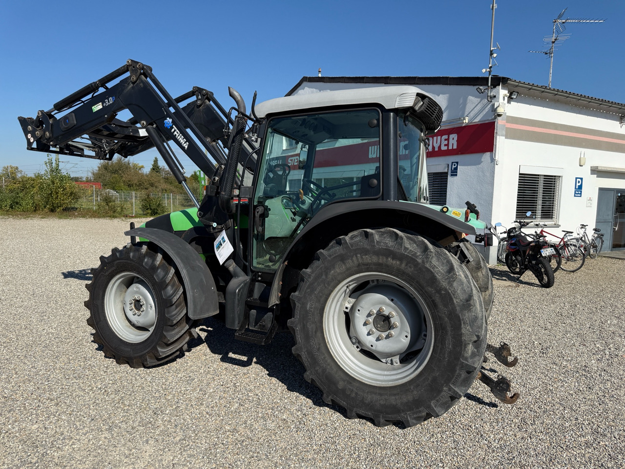 Deutz Agrofarm 410 - Traktor: das Bild 5 Deutz Agrofarm 410 - Traktor: das Bild 5
