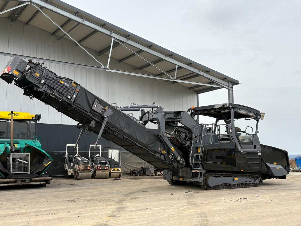 VÖGELE MT 3000-3i OFFSET - Asphaltfertiger/ Straßenfertiger: das Bild 1 VÖGELE MT 3000-3i OFFSET - Asphaltfertiger/ Straßenfertiger: das Bild 1