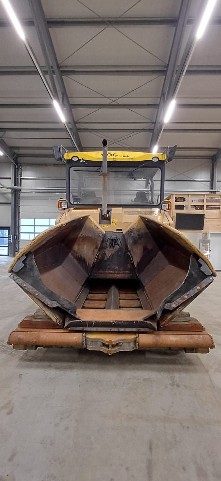 VÖGELE SUPER 1803-3i - Asphaltfertiger/ Straßenfertiger: das Bild 4 VÖGELE SUPER 1803-3i - Asphaltfertiger/ Straßenfertiger: das Bild 4