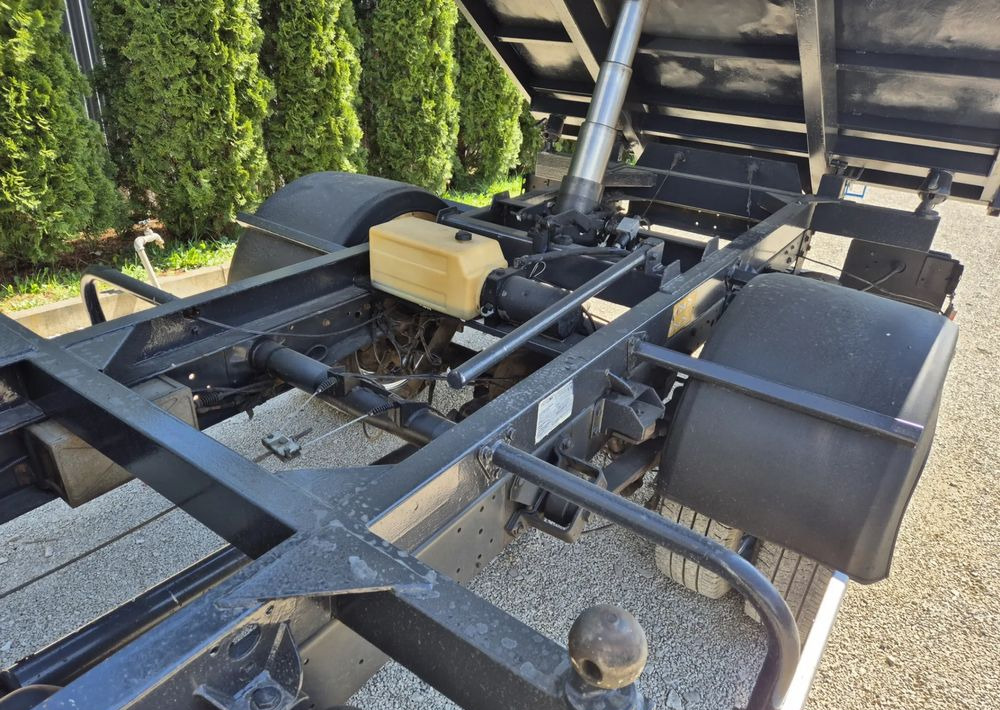 Kipper Transporter Iveco 35C15 3.0 150KM Wywrotka: das Bild 14 Kipper Transporter Iveco 35C15 3.0 150KM Wywrotka: das Bild 14