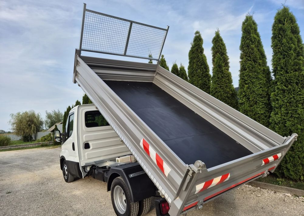 Iveco 35C15 3.0 - Kipper Transporter: das Bild 3 Iveco 35C15 3.0 - Kipper Transporter: das Bild 3