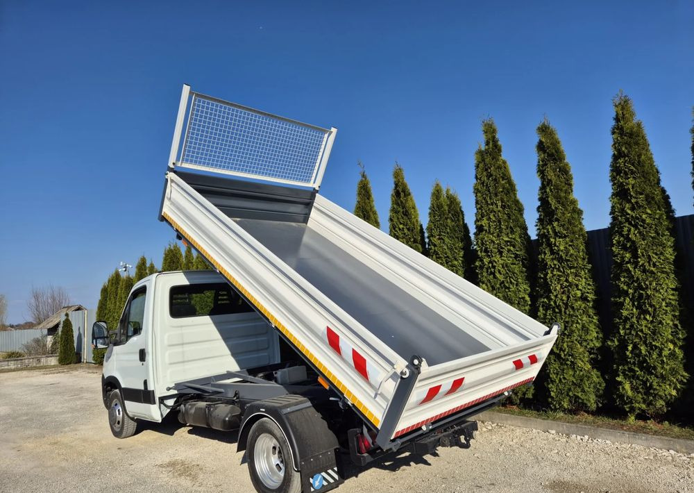 Iveco 35c15 3.0 150KM - Kipper Transporter: das Bild 3 Iveco 35c15 3.0 150KM - Kipper Transporter: das Bild 3