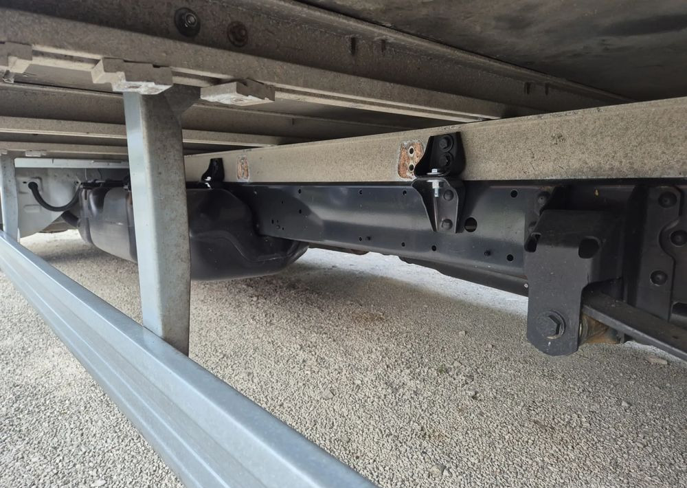 Iveco 35s14 140KM - Planen Transporter: das Bild 5 Iveco 35s14 140KM - Planen Transporter: das Bild 5