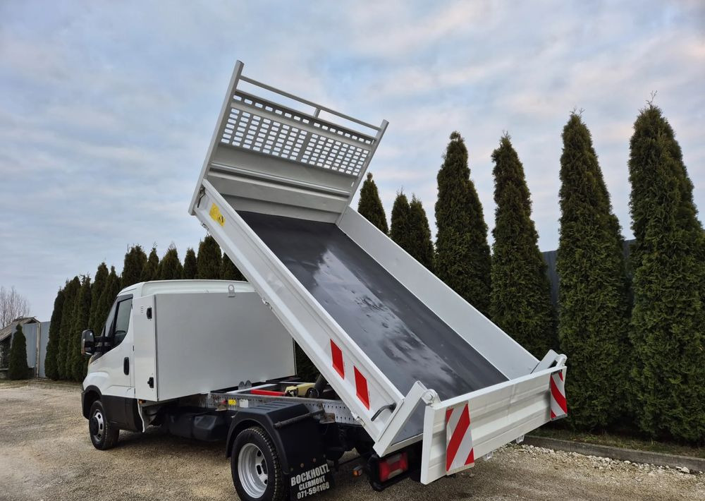 Iveco IVECO 35C17 3.0 170KM *HIMATIC* - Kipper Transporter: das Bild 3 Iveco IVECO 35C17 3.0 170KM *HIMATIC* - Kipper Transporter: das Bild 3