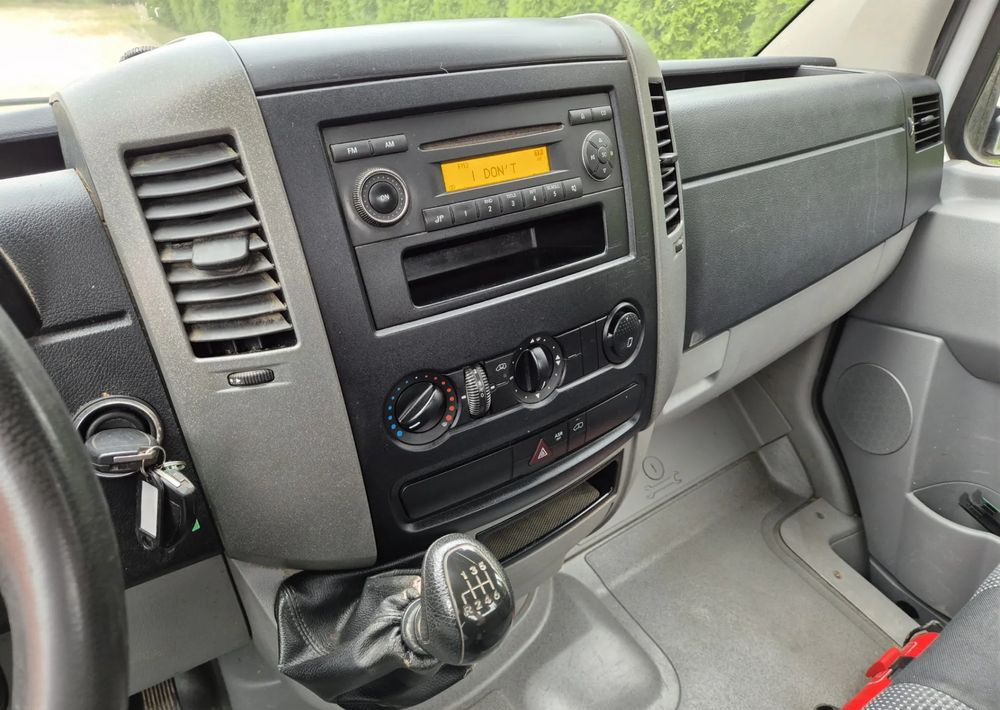 Pritsche Transporter Mercedes-Benz 316CDI 2.2 160KM: das Bild 7 Pritsche Transporter Mercedes-Benz 316CDI 2.2 160KM: das Bild 7