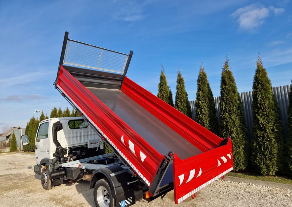 Nissan Cabstar 3.0 - Kipper Transporter: das Bild 3 Nissan Cabstar 3.0 - Kipper Transporter: das Bild 3