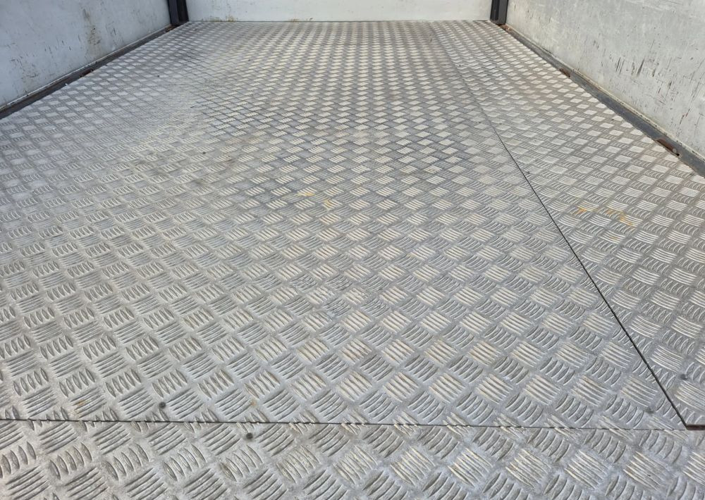 Peugeot Boxer 2.2 150KM brygadówka Maxi wzmocniony koła 16 cali Dubel - Transporter mit Doppelkabine: das Bild 4 Peugeot Boxer 2.2 150KM brygadówka Maxi wzmocniony koła 16 cali Dubel - Transporter mit Doppelkabine: das Bild 4