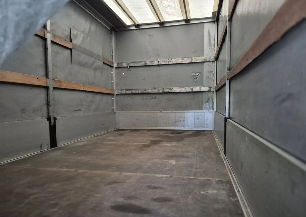 Renault Master 2.3 150KM - Planen Transporter: das Bild 4 Renault Master 2.3 150KM - Planen Transporter: das Bild 4