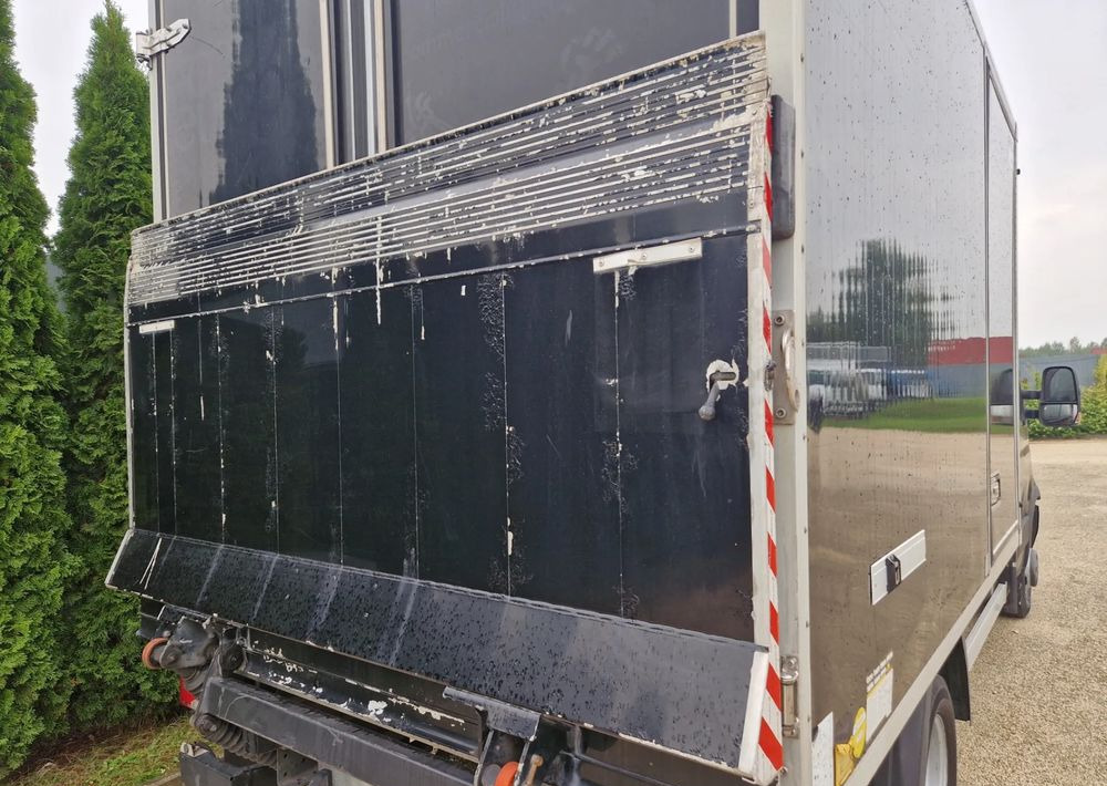 Winda Dhollandia 750kg, 2014 rok, stan idealny! - Ladebordwand: das Bild 2 Winda Dhollandia 750kg, 2014 rok, stan idealny! - Ladebordwand: das Bild 2