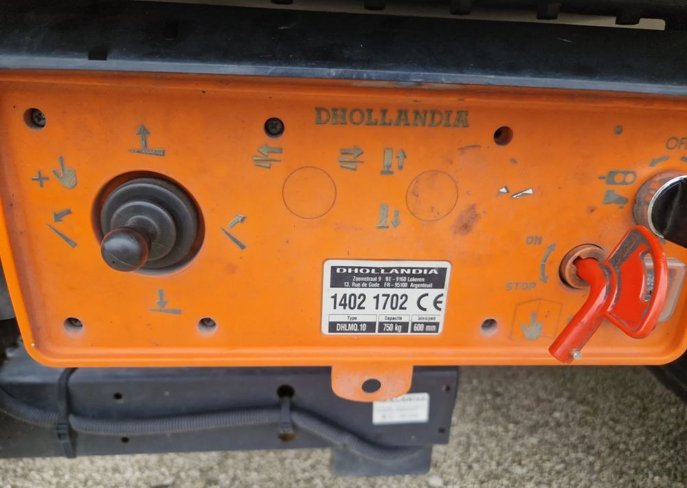 Winda Dhollandia 750kg, 2014 rok, stan idealny! - Ladebordwand: das Bild 3 Winda Dhollandia 750kg, 2014 rok, stan idealny! - Ladebordwand: das Bild 3