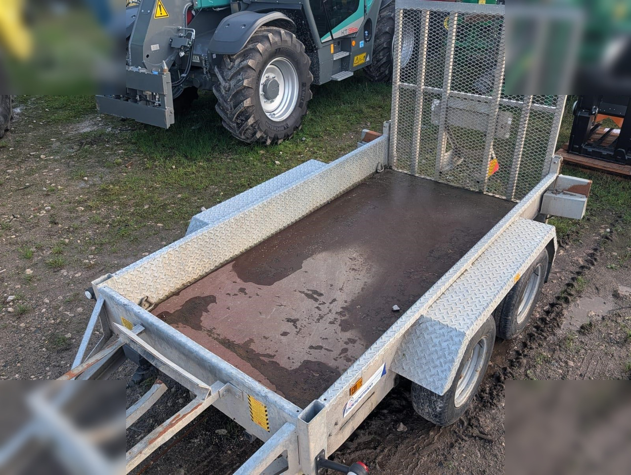 2015 INDESPENSION - Baumaschinenanhänger: das Bild 4 2015 INDESPENSION - Baumaschinenanhänger: das Bild 4