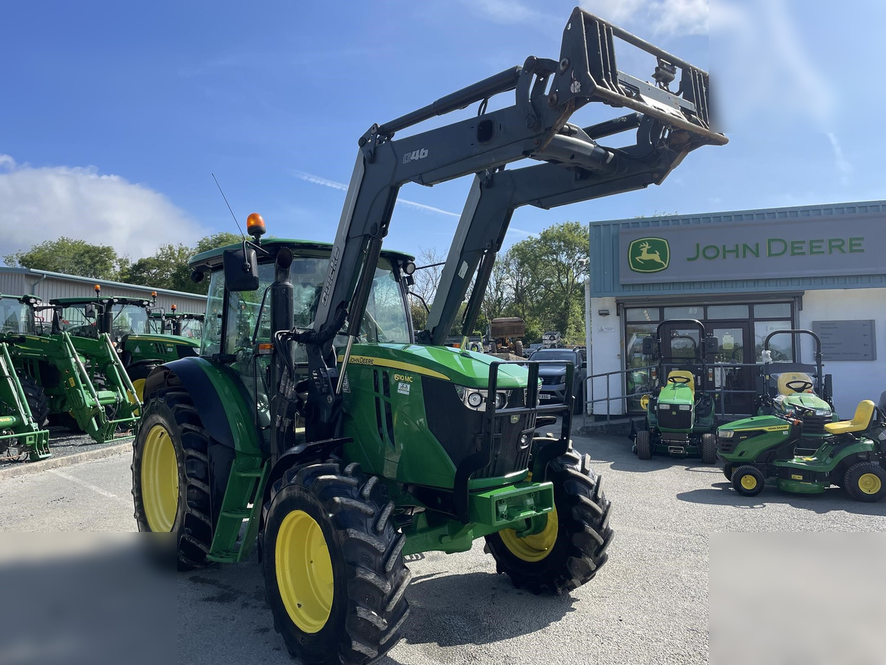 2016 JOHN DEERE 6110MC - Traktor: das Bild 4 2016 JOHN DEERE 6110MC - Traktor: das Bild 4