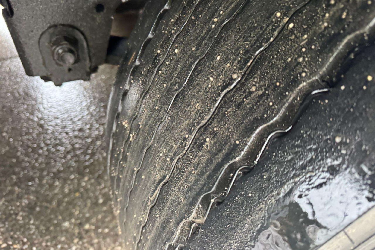 Schmitz Standart 7 cm multitemp - Kühlkoffer Auflieger: das Bild 3 Schmitz Standart 7 cm multitemp - Kühlkoffer Auflieger: das Bild 3