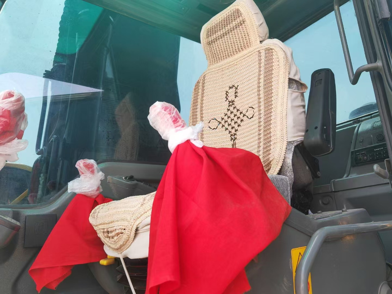 VOLVO EC210 used excavator - Kettenbagger: das Bild 5 VOLVO EC210 used excavator - Kettenbagger: das Bild 5