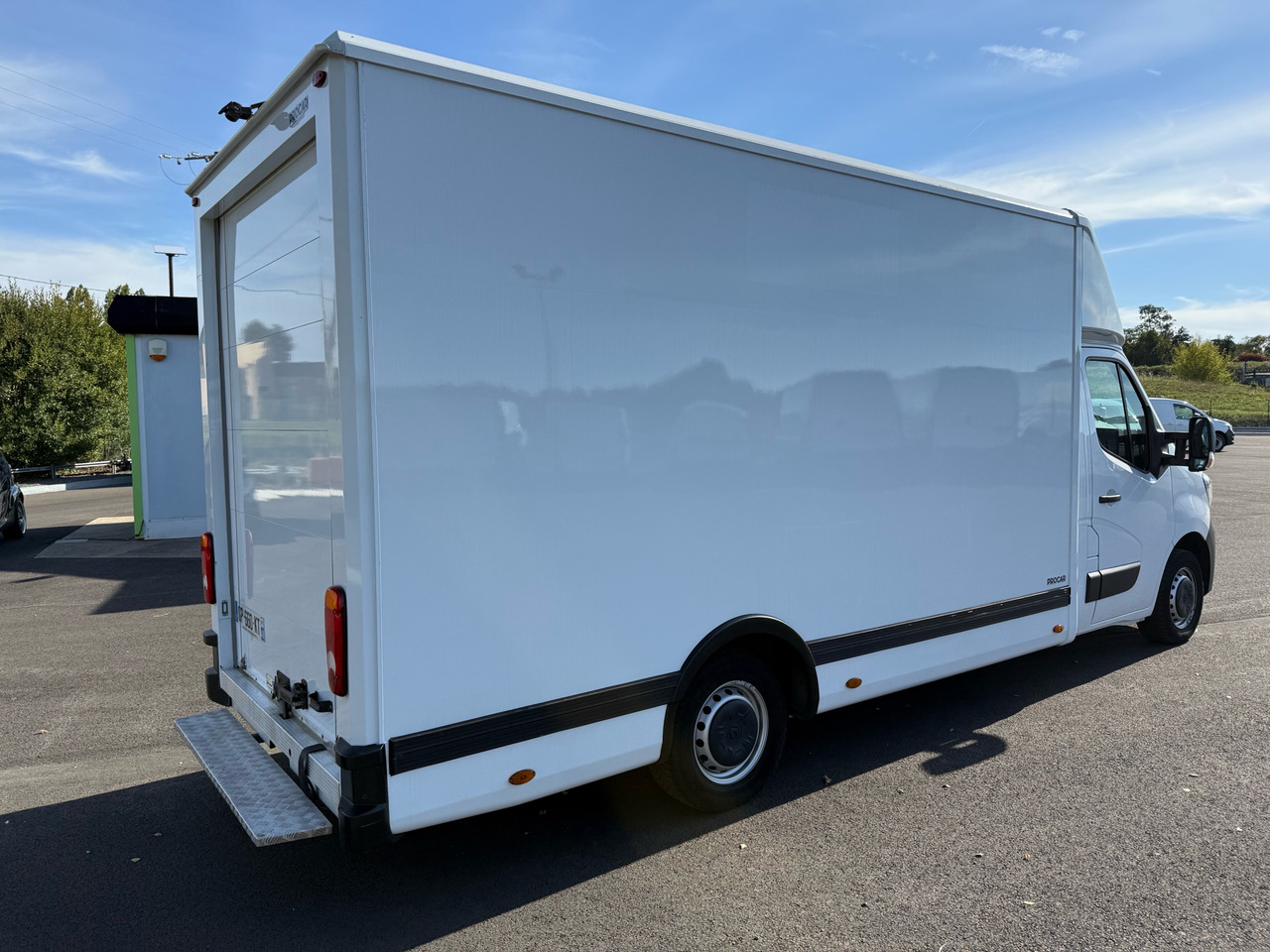 RENAULT MASTER 2.3 DCI 165 Planché Cabine Procar - Koffer Transporter: das Bild 3 RENAULT MASTER 2.3 DCI 165 Planché Cabine Procar - Koffer Transporter: das Bild 3