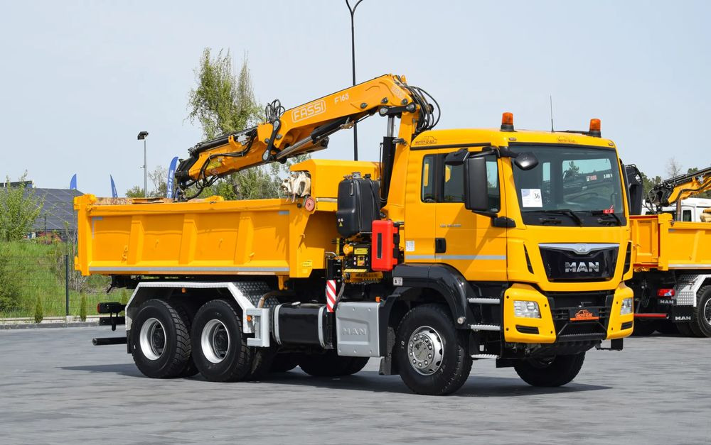 MAN TGS 26.400 / 6x4 / EURO 6 / UDT / HDS FASSI 165 / WYSUW x3 / ROTATOR / CHWYTAK / STEROWANIE RADIOWE / WZMOCNIONA RAMA / WYWROTKA / HYDROBURTA / AUTOMAT / 2017 / NOWE OPONY - 100% / NISKI PRZEBIEG - Kipper, Autokran: das Bild 3 MAN TGS 26.400 / 6x4 / EURO 6 / UDT / HDS FASSI 165 / WYSUW x3 / ROTATOR / CHWYTAK / STEROWANIE RADIOWE / WZMOCNIONA RAMA / WYWROTKA / HYDROBURTA / AUTOMAT / 2017 / NOWE OPONY - 100% / NISKI PRZEBIEG - Kipper, Autokran: das Bild 3