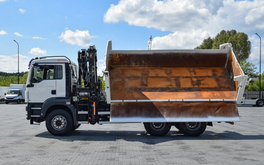 MAN TGS 33.360 / 6x4 / HDS HIAB 122 E-2 HIDUO / STEROWANIE RADIOWE / WYWROTKA / HYDROBURTA / AUTOMAT / KLIMA / TEMPOMAT / KAMERA COFANIA / SPROWADZONY – Leasing MAN TGS 33.360 / 6x4 / HDS HIAB 122 E-2 HIDUO / STEROWANIE RADIOWE / WYWROTKA / HYDROBURTA / AUTOMAT / KLIMA / TEMPOMAT / KAMERA COFANIA / SPROWADZONY: das Bild 15