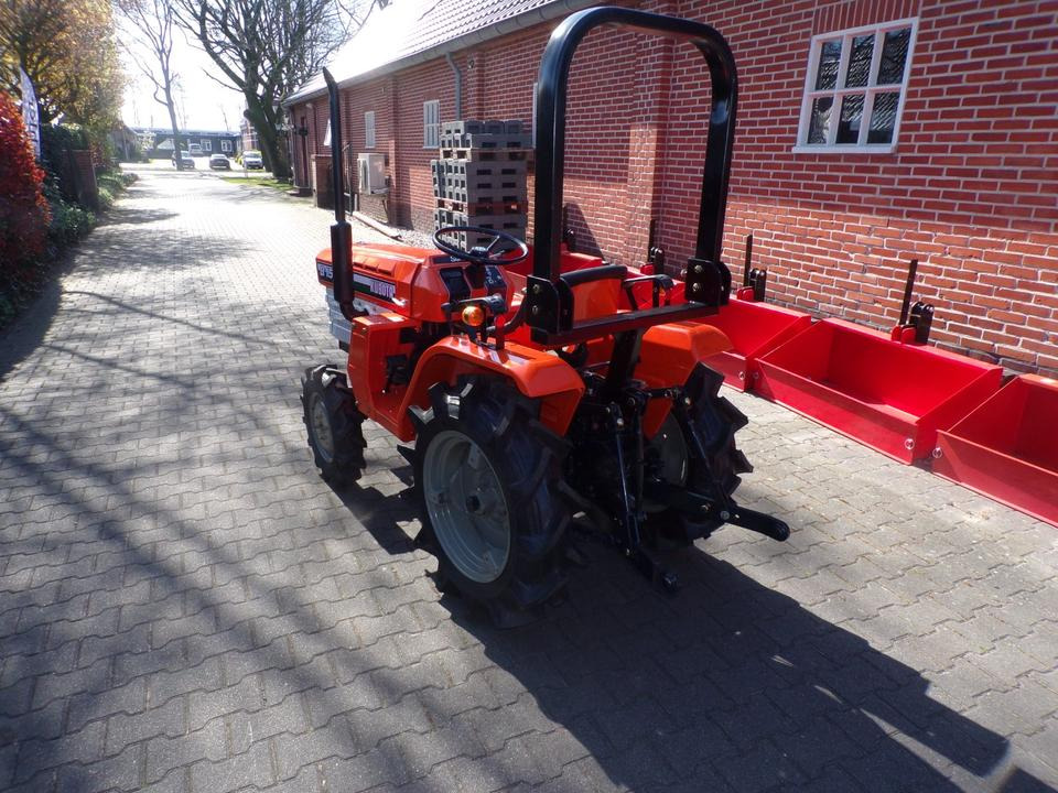 Kleintraktor Kubota B1502, ab 95€ pro Monat. - Kleintraktor: das Bild 4 Kleintraktor Kubota B1502, ab 95€ pro Monat. - Kleintraktor: das Bild 4