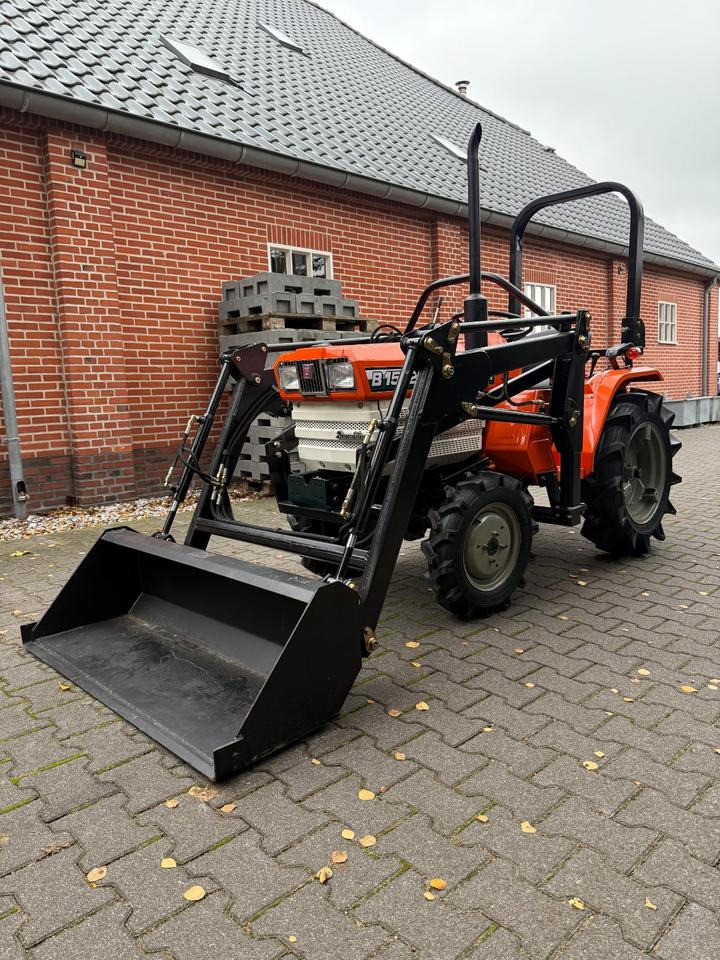 Kleintraktor Kubota B1502DT mit Frontlader ab 125 € pro Monat. - Kleintraktor: das Bild 1 Kleintraktor Kubota B1502DT mit Frontlader ab 125 € pro Monat. - Kleintraktor: das Bild 1