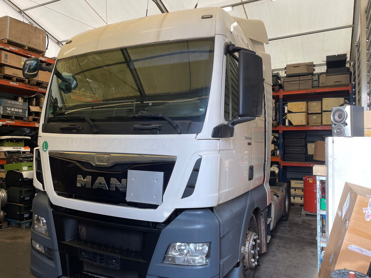 KABINA MAN TGX EURO 6 XLX BIAŁA KOLOR RAL 9010 - Fahrerhaus für LKW: das Bild 2 KABINA MAN TGX EURO 6 XLX BIAŁA KOLOR RAL 9010 - Fahrerhaus für LKW: das Bild 2