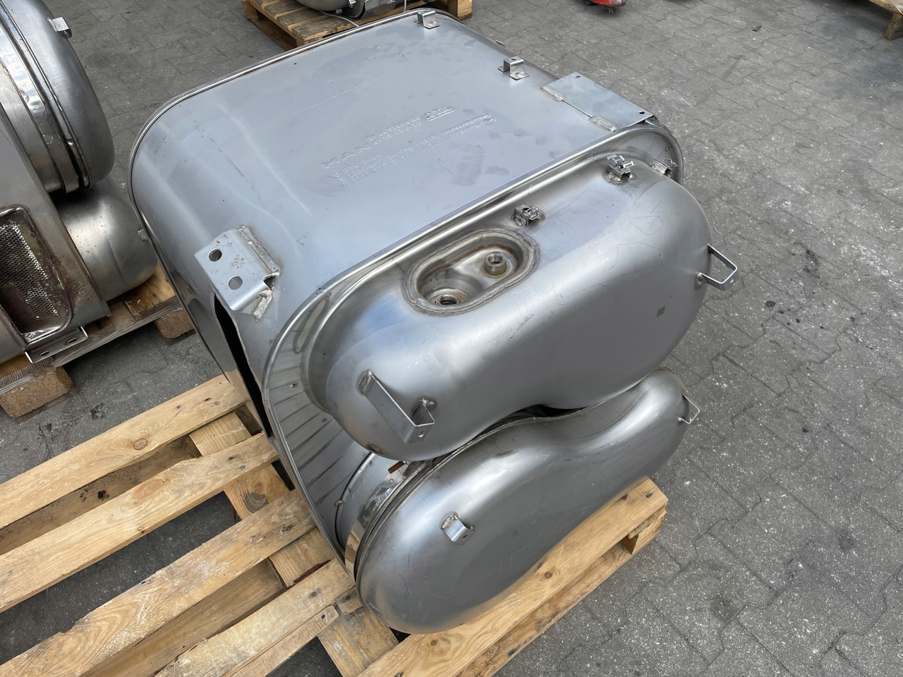 KATALIZATOR MAN TGX TGS EURO 6 DPF TŁUMIK WYDECH 81151036132 - Auspuff für LKW: das Bild 3 KATALIZATOR MAN TGX TGS EURO 6 DPF TŁUMIK WYDECH 81151036132 - Auspuff für LKW: das Bild 3