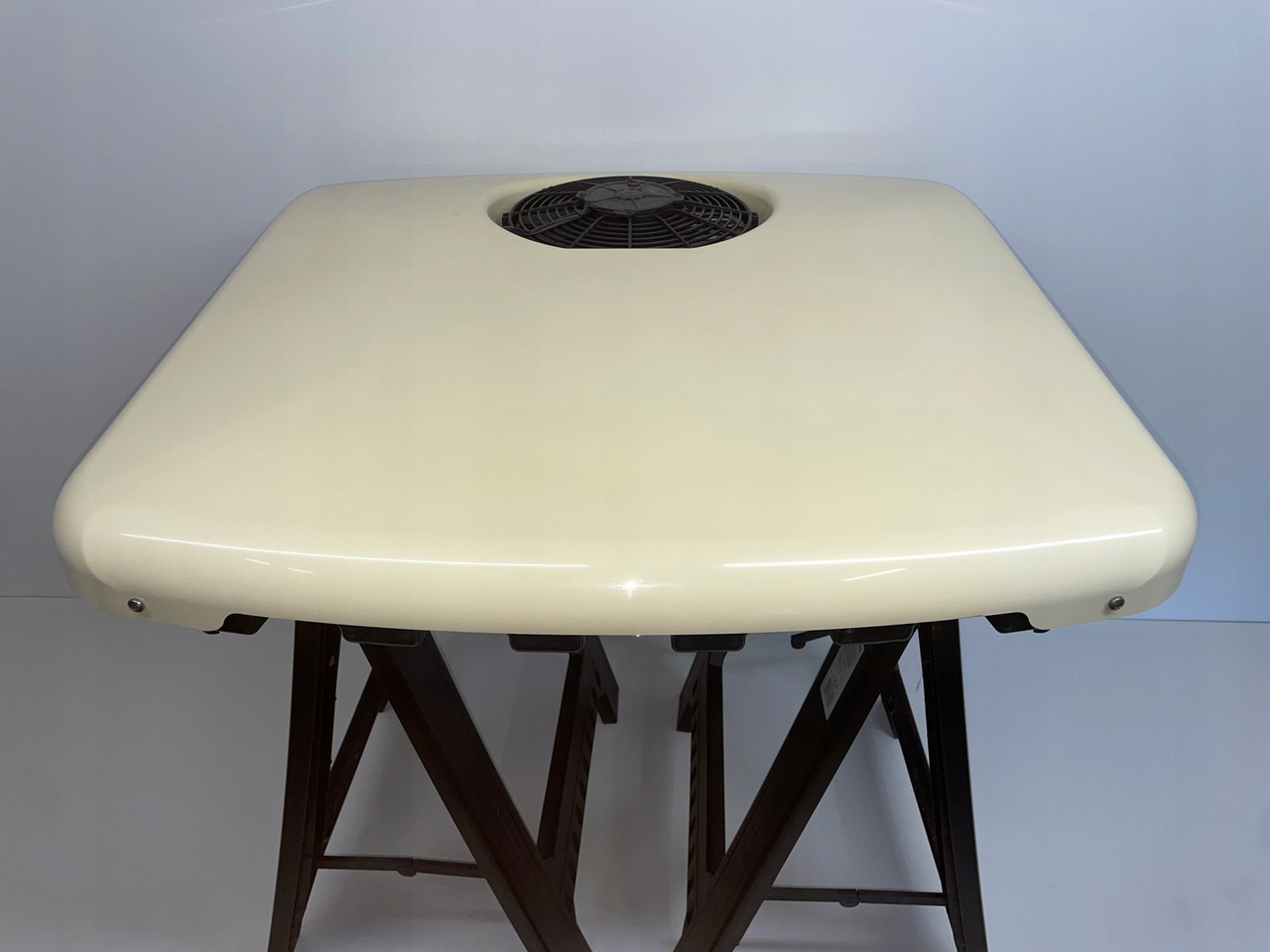 KLIMATYZACJA POSTOJOWA SLIM SCANIA NTG MC2358116 - Klimakompressor für LKW: das Bild 1 KLIMATYZACJA POSTOJOWA SLIM SCANIA NTG MC2358116 - Klimakompressor für LKW: das Bild 1