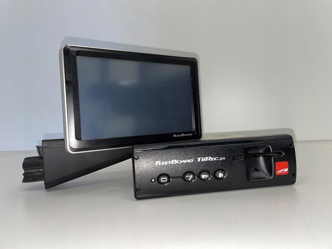 MERCEDES ACTROS FLEETBOARD TiiREC FLEET BOARD - Navigationssystem für LKW: das Bild 1 MERCEDES ACTROS FLEETBOARD TiiREC FLEET BOARD - Navigationssystem für LKW: das Bild 1