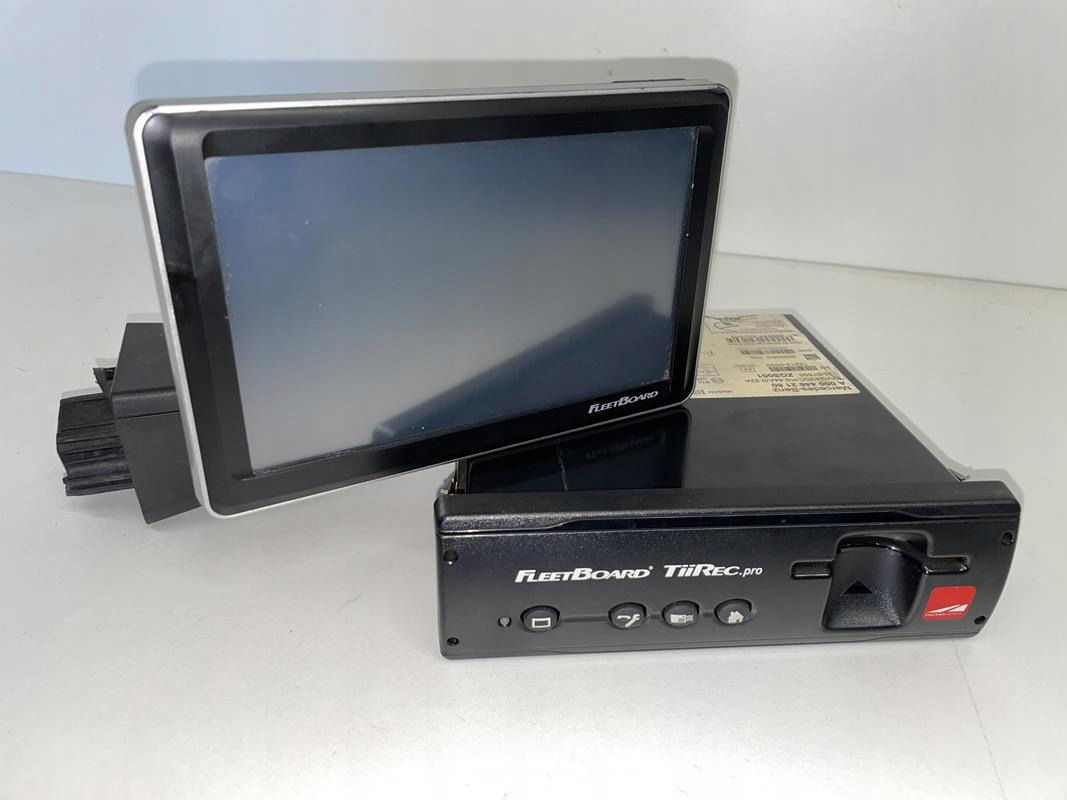 MERCEDES ACTROS FLEETBOARD TiiREC FLEET BOARD - Navigationssystem für LKW: das Bild 2 MERCEDES ACTROS FLEETBOARD TiiREC FLEET BOARD - Navigationssystem für LKW: das Bild 2