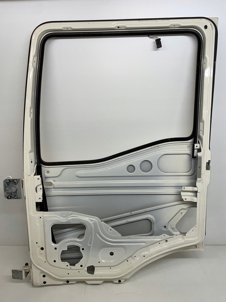 PRAWE DRZWI MAN TGS3 TGS 3 TGS-3 TGL TGM - Tür und Teile für LKW: das Bild 4 PRAWE DRZWI MAN TGS3 TGS 3 TGS-3 TGL TGM - Tür und Teile für LKW: das Bild 4