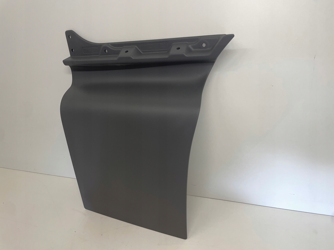 PRZEDŁUŻENIE DRZWI MAN TGS TGA 81626100021 - Tür und Teile für LKW: das Bild 3 PRZEDŁUŻENIE DRZWI MAN TGS TGA 81626100021 - Tür und Teile für LKW: das Bild 3