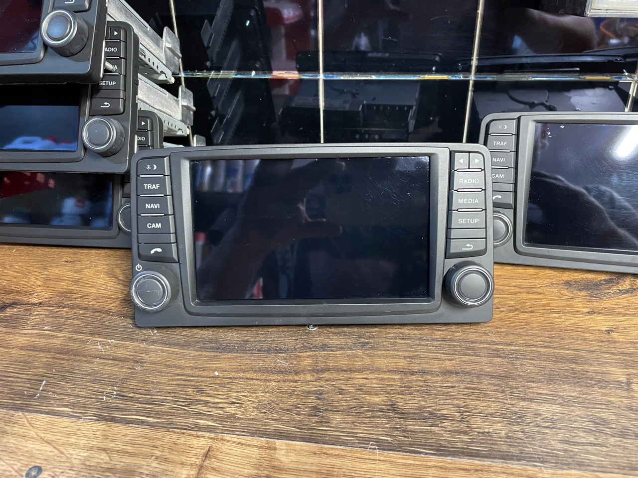 RADIO NAWIGACJA MAN TGS TGX EURO 6 81281006037 WYMIENIONY WYŚWIETLACZ - Navigationssystem für LKW: das Bild 2 RADIO NAWIGACJA MAN TGS TGX EURO 6 81281006037 WYMIENIONY WYŚWIETLACZ - Navigationssystem für LKW: das Bild 2