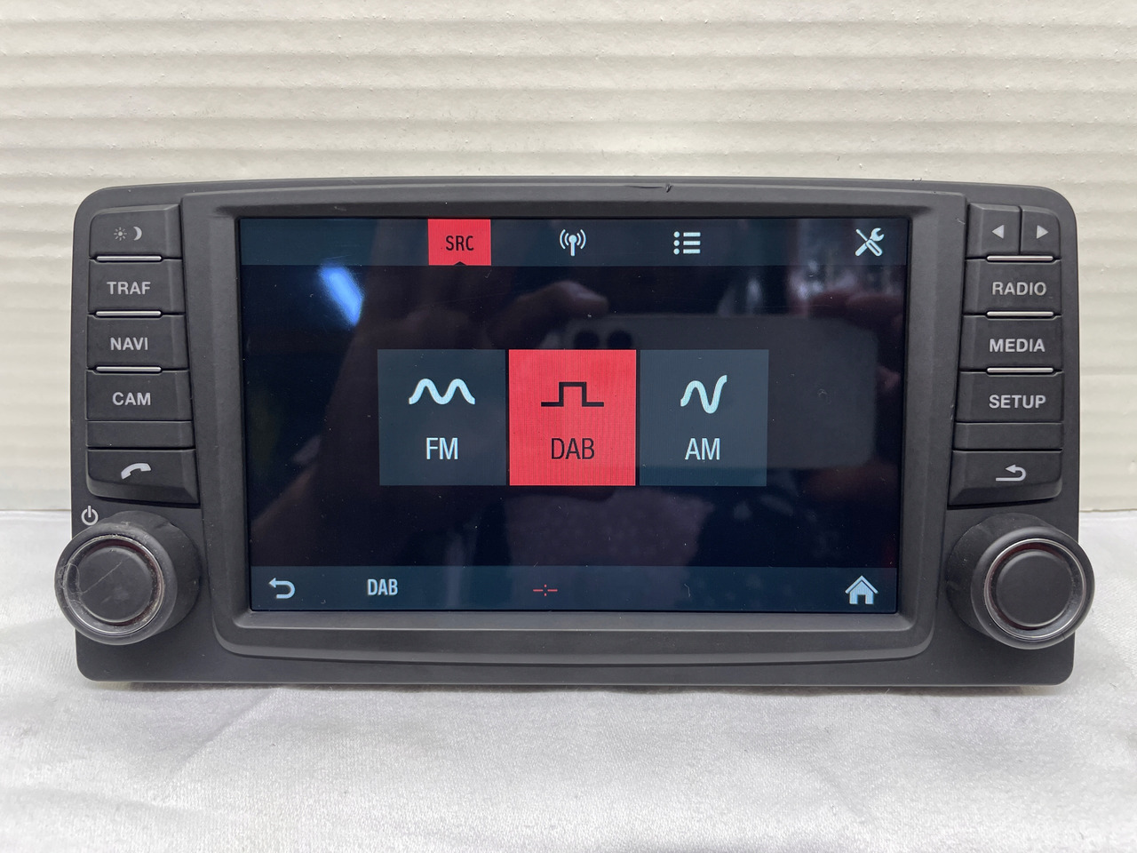 RADIO NAWIGACJA MAN TGS TGX EURO 6 81281006043 WYMIENIONY WYŚWIETLACZ - Navigationssystem für LKW: das Bild 1 RADIO NAWIGACJA MAN TGS TGX EURO 6 81281006043 WYMIENIONY WYŚWIETLACZ - Navigationssystem für LKW: das Bild 1