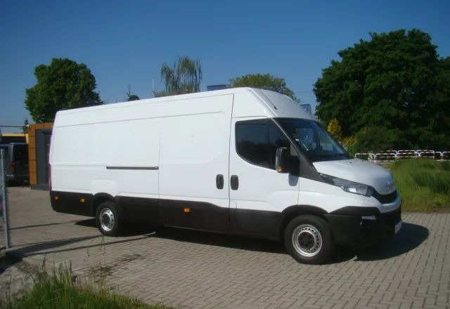 Iveco DAILY 35 S 15 MAXI L4 H2 KLIMATRONIC - Kastenwagen: das Bild 4 Iveco DAILY 35 S 15 MAXI L4 H2 KLIMATRONIC - Kastenwagen: das Bild 4