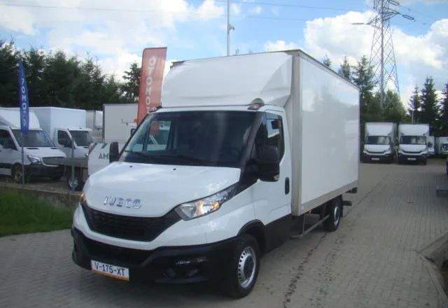 Iveco DAILY 35 S 16 3.0TDI WINDA 3.5T 4.20M - Koffer Transporter: das Bild 1 Iveco DAILY 35 S 16 3.0TDI WINDA 3.5T 4.20M - Koffer Transporter: das Bild 1