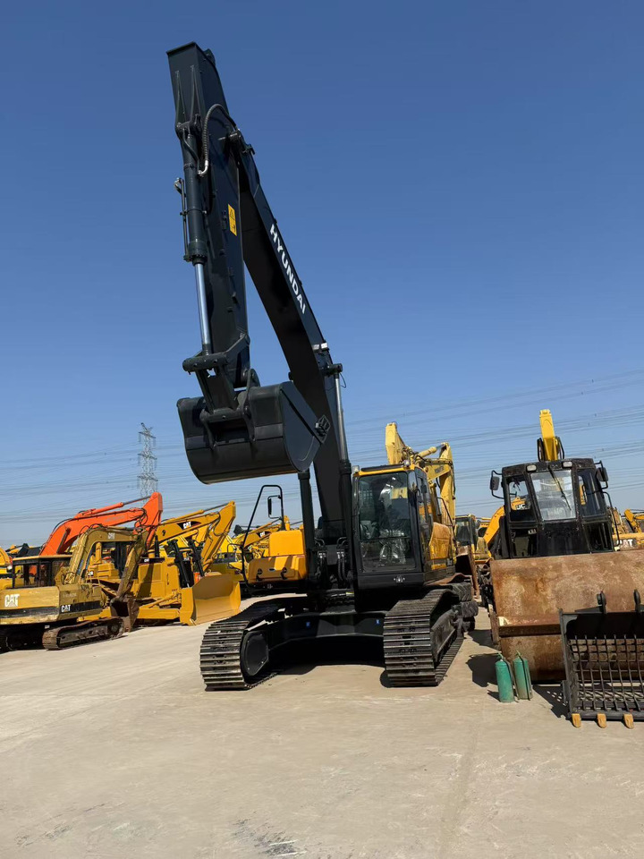 HYUNDAI R300LC-9T - Kettenbagger: das Bild 3 HYUNDAI R300LC-9T - Kettenbagger: das Bild 3