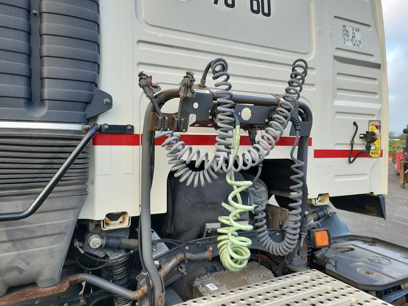 Sattelzugmaschine Volvo FM 450: das Bild 7