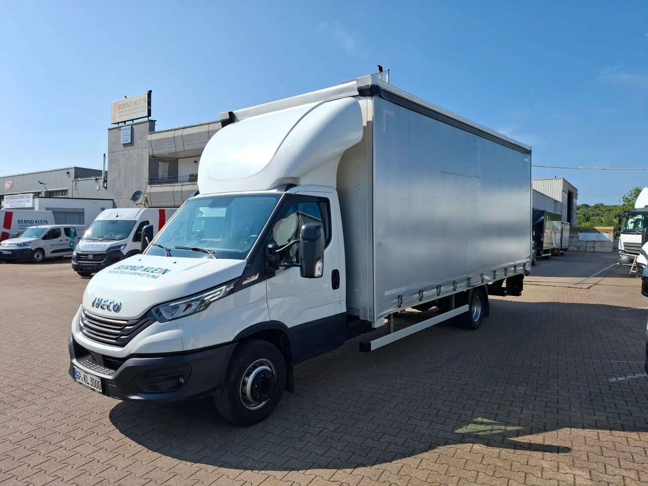 Iveco 72-210P/A8,Luft,HiMatic,LBW,Schiebepl., - Planen Transporter: das Bild 1 Iveco 72-210P/A8,Luft,HiMatic,LBW,Schiebepl., - Planen Transporter: das Bild 1