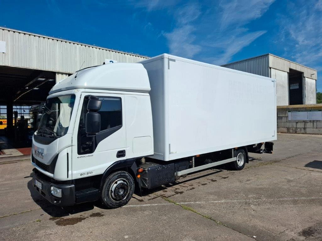 Iveco ML80-210, FFH, Koffer, LBW, Luft, - Koffer Transporter: das Bild 2 Iveco ML80-210, FFH, Koffer, LBW, Luft, - Koffer Transporter: das Bild 2