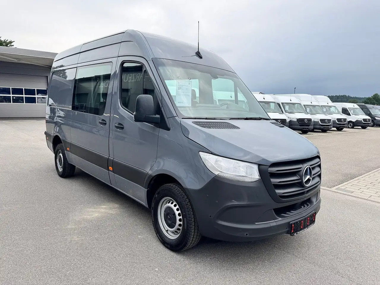 Mercedes-Benz Sprinter 319 CDI Mixto Lang Hoch Klima AHK - Kastenwagen, Transporter mit Doppelkabine: das Bild 2 Mercedes-Benz Sprinter 319 CDI Mixto Lang Hoch Klima AHK - Kastenwagen, Transporter mit Doppelkabine: das Bild 2