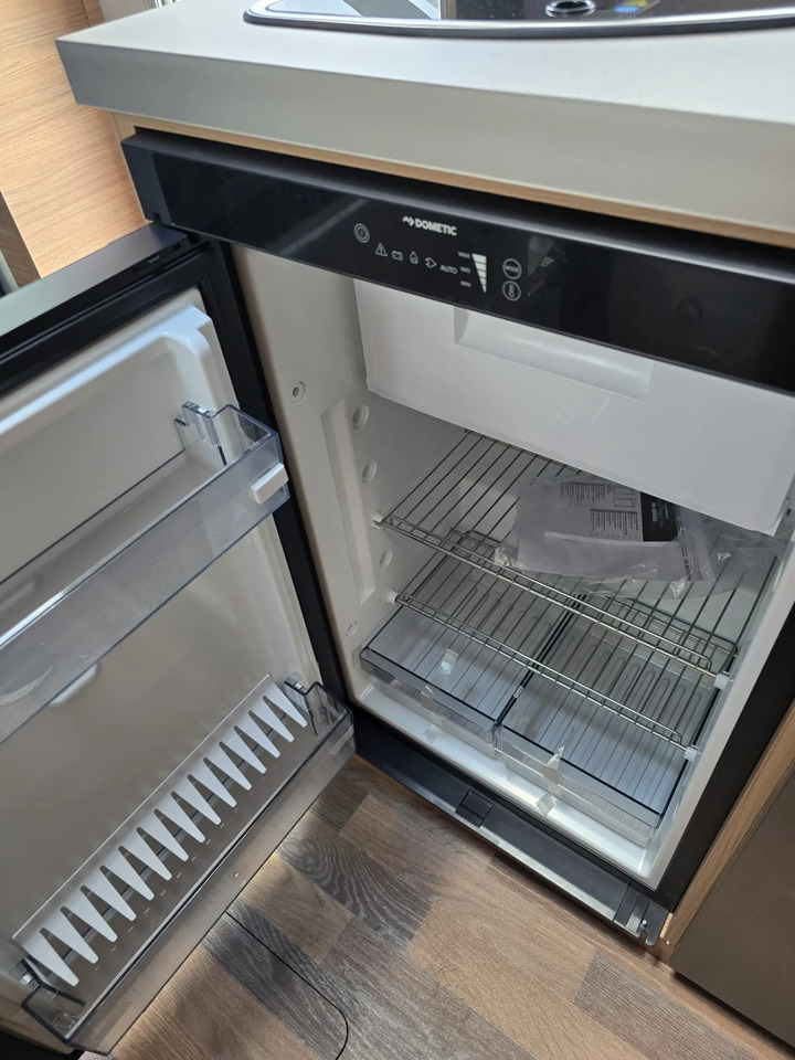 Alkoven Wohnmobil Weinsberg CaraHome 550 MG Markise, AHK, LED: das Bild 12 Alkoven Wohnmobil Weinsberg CaraHome 550 MG Markise, AHK, LED: das Bild 12