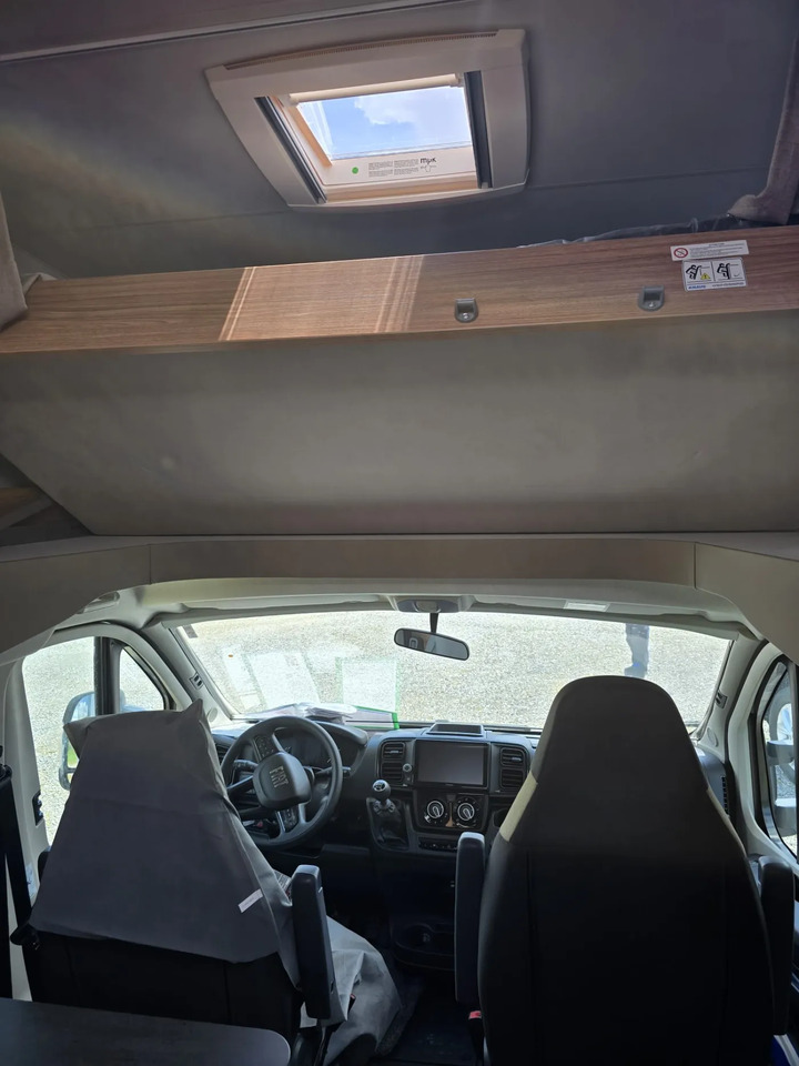 Weinsberg CaraHome 550 MG Markise, AHK, LED - Alkoven Wohnmobil: das Bild 5 Weinsberg CaraHome 550 MG Markise, AHK, LED - Alkoven Wohnmobil: das Bild 5