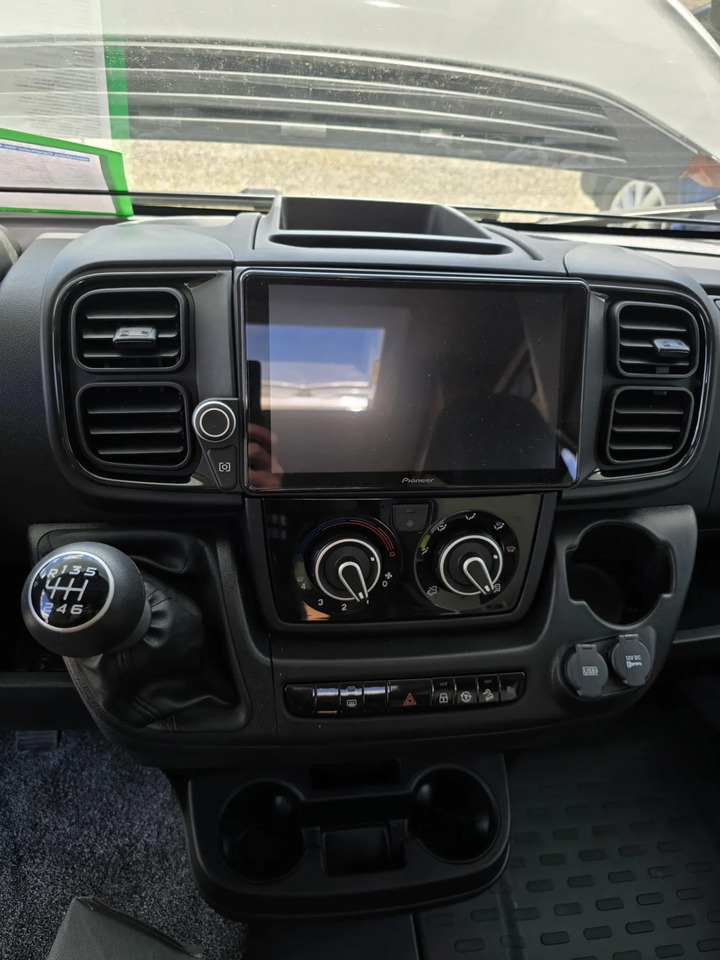 Alkoven Wohnmobil Weinsberg CaraHome 550 MG Markise, AHK, LED: das Bild 16 Alkoven Wohnmobil Weinsberg CaraHome 550 MG Markise, AHK, LED: das Bild 16