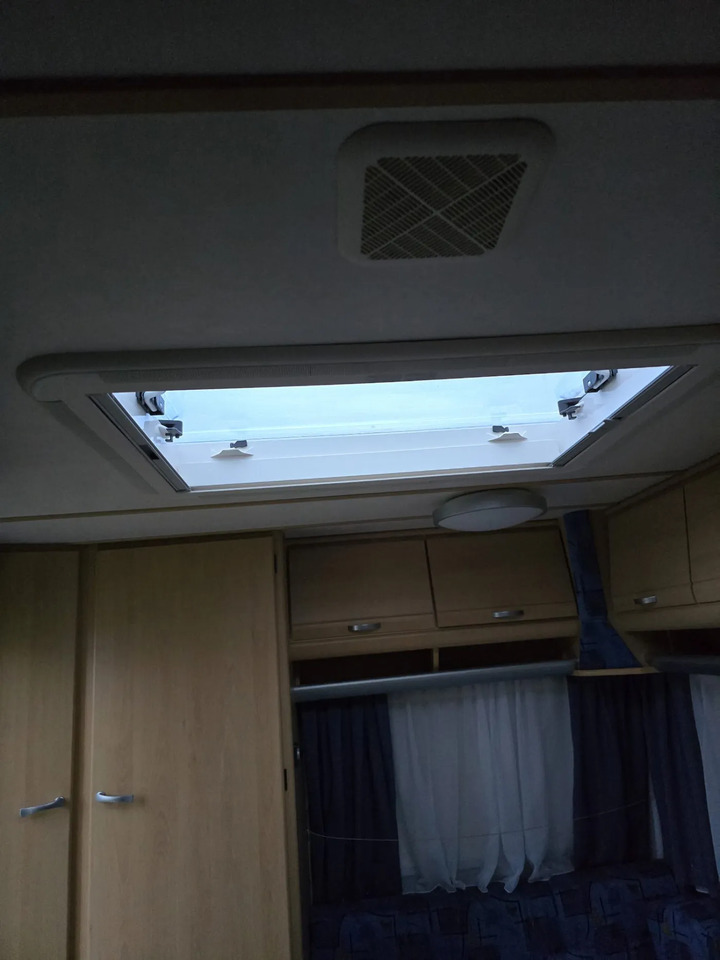 Wohnwagen TEC Tour 445 TDF Mover, Markise, Dusche - Wohnwagen: das Bild 5 Wohnwagen TEC Tour 445 TDF Mover, Markise, Dusche - Wohnwagen: das Bild 5